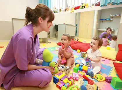 Cuidador Infantil Cuidador Infantil